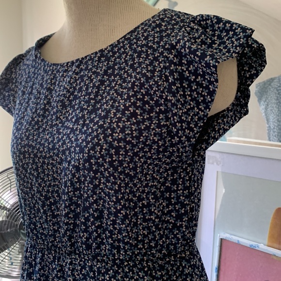 5/$25 Zara Basics Floral blue dress with pockets - Picture 12 of 13